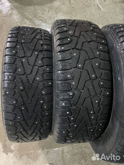 Pirelli Ice Zero 205/60 R16