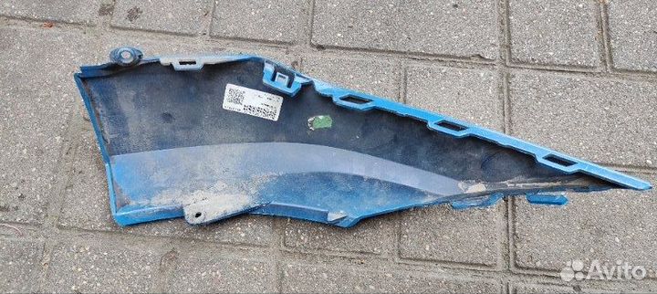 Накладка переднего бампера левая Audi E-Tron 4K