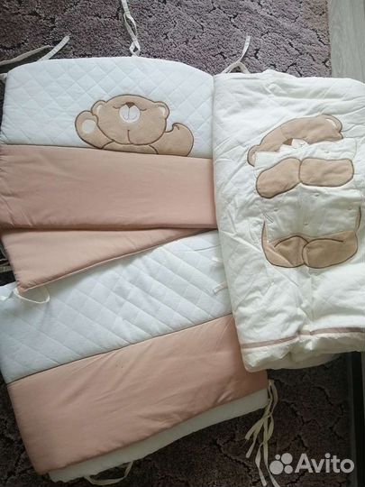 Бортики в кроватку