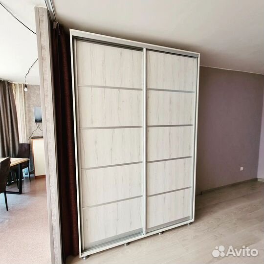 Шкаф купе встроенный