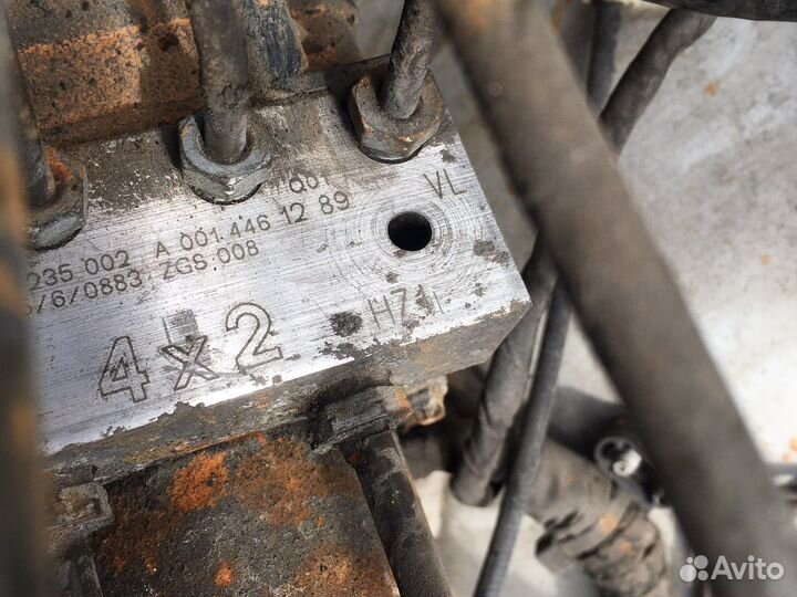 Блок abs (насос) mercedes vito