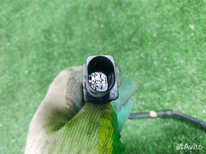 Датчик кислородный верхний volkswagen Caddy 3 2013