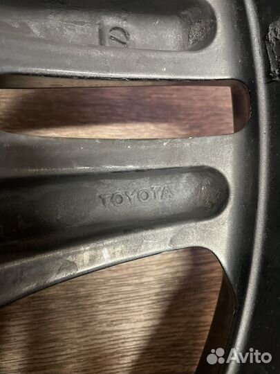 Оригинальные диски Toyota LC200
