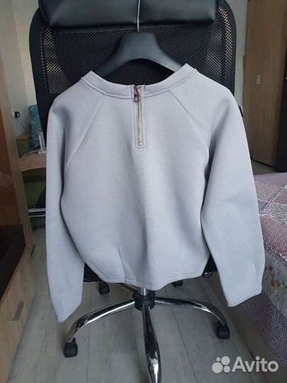 Свитшот (кофта), р. S