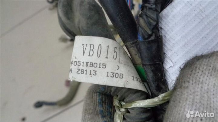 Проводка двери багажника Nissan Patrol Y61 1997-2