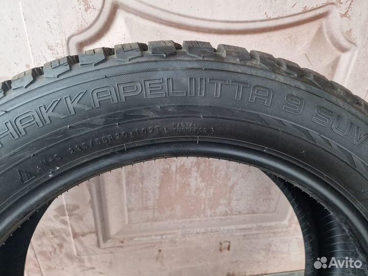 Nokian Tyres Hakkapeliitta 9 SUV 235/55 R20