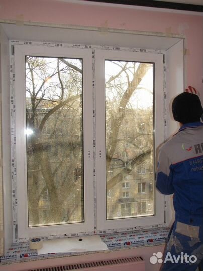 Пластиковые двери на балкон