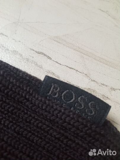 Свитер из шерсти на молнии Hugo boss