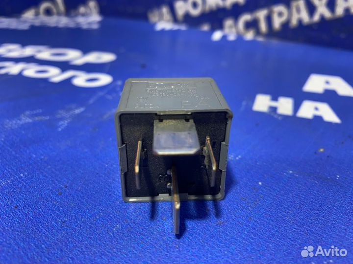 Реле Ford Fusion хэтчбек 2006