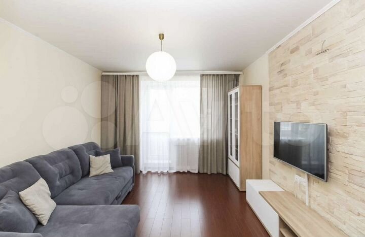 2-к. квартира, 55 м², 5/5 эт.