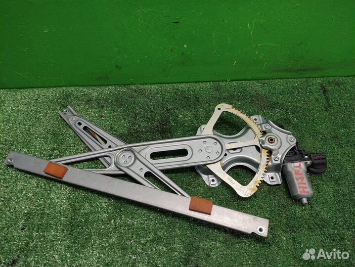 Стеклоподъемник передний левый Toyota Auris E150