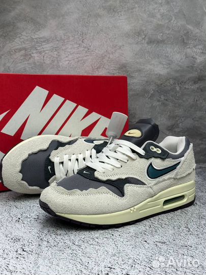 Кроссовки Nike Air Max