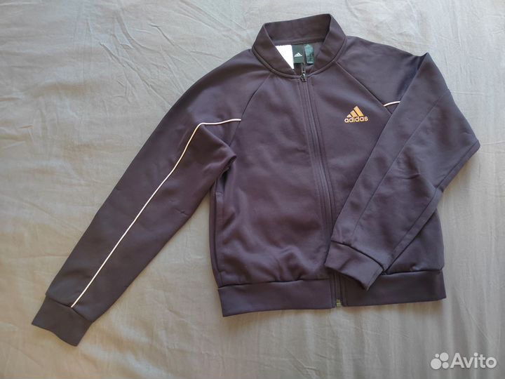 Спортивная одежда Adidas 146 осталось 4, 5 и 6 ф