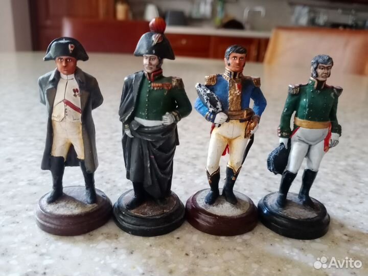 Модель солдатика, оловянные