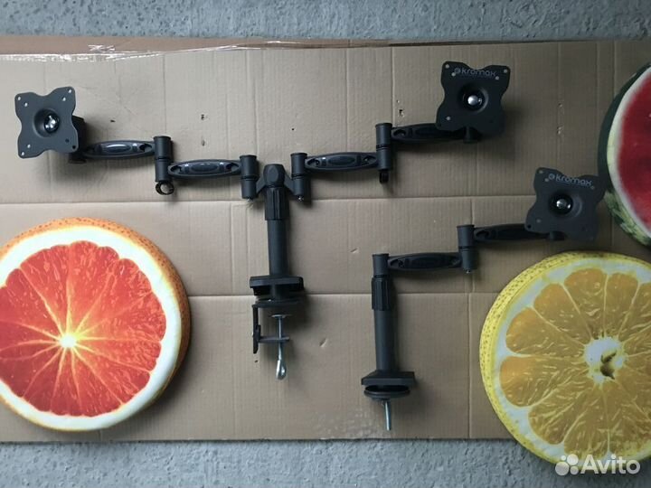 Кронштейн для 2 мониторов kromax office 3