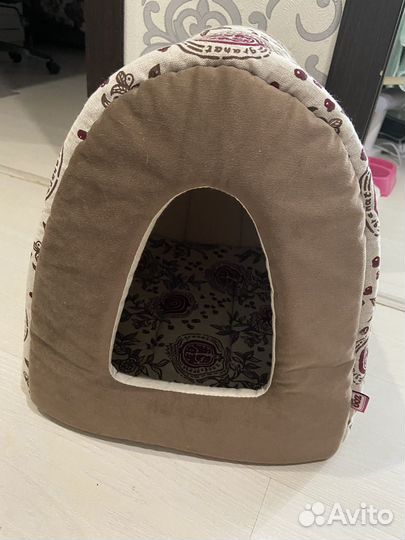 Домик лежанка для кошки новый