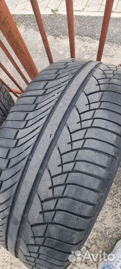 Michelin Latitude Diamaris 215/65 R16