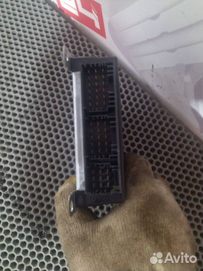 Блок управления пневмоподвеской DAF XF 105 2010