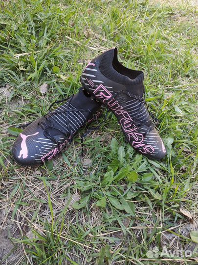 Футбольные бутсы puma future