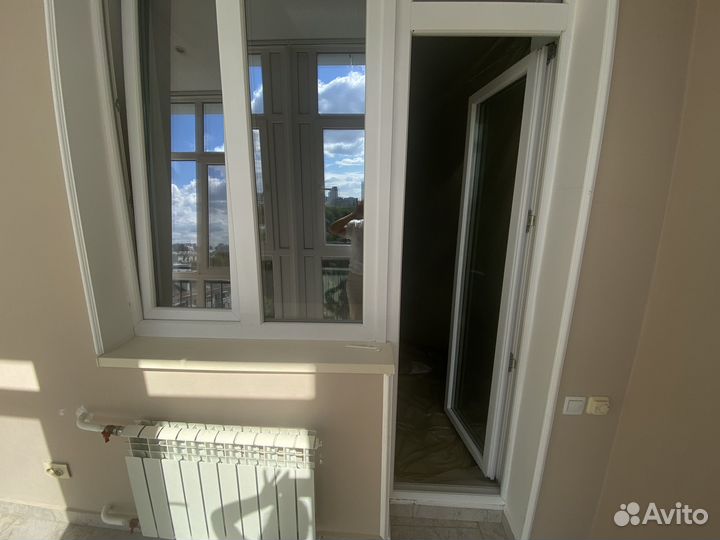 Окна двухкамерные с балконной дверью KBE