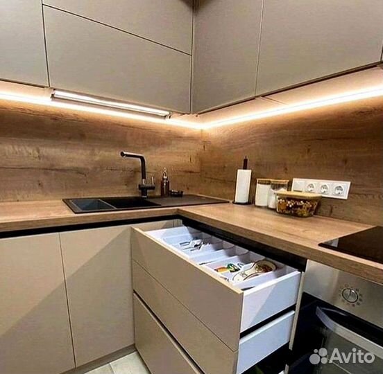 Кухонные гарнитуры новые под ключ