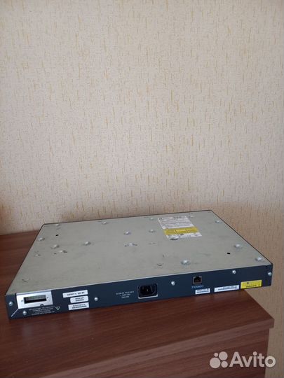 Коммутаторы Cisco WS-C2950T-24, WS-3560-24PS-S