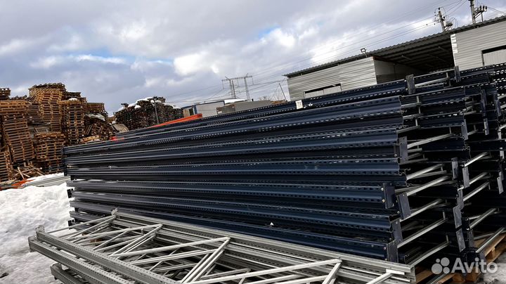 Стеллажи б/у на производство