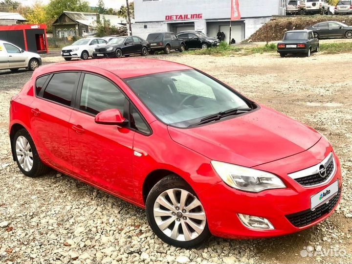Opel Astra 1.6 МТ, 2012, 108 000 км