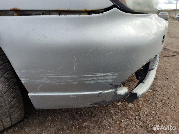 Бампер передний Nissan Primera P11 седан QG18 2000