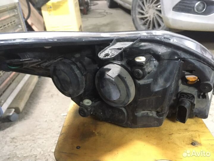 Левая фара на Форд фокус 2 рестайлинг