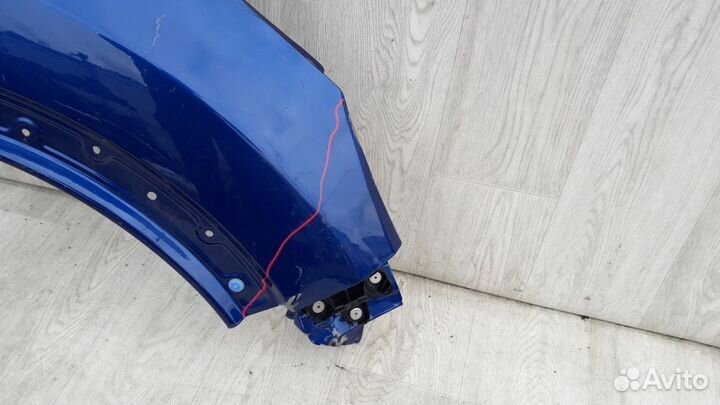 Крыло переднее правое №735 Renault Kaptur 2019