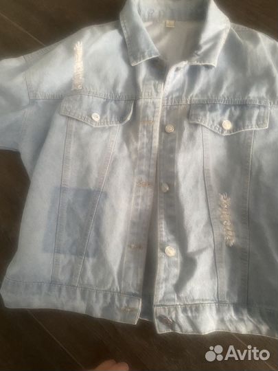 Джинсовая куртка