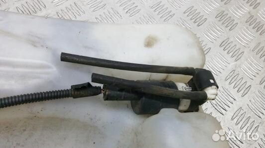 Бачок омывателя renault scenic 3 (8LV35NL01)