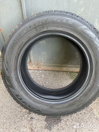 Toyo Observe GSi-6 LS 225/65 R17 102