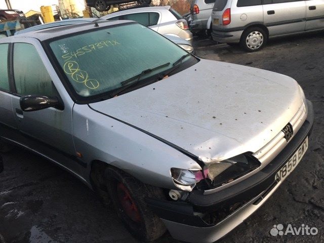 Разбор на запчасти Peugeot 306
