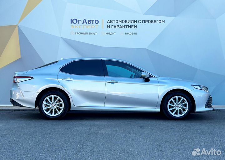 Toyota Camry 2.0 CVT, 2021, 19 500 км