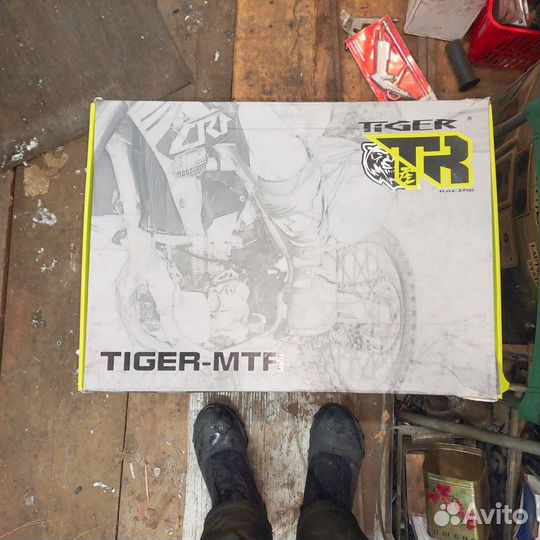 Мотоботы tiger T2