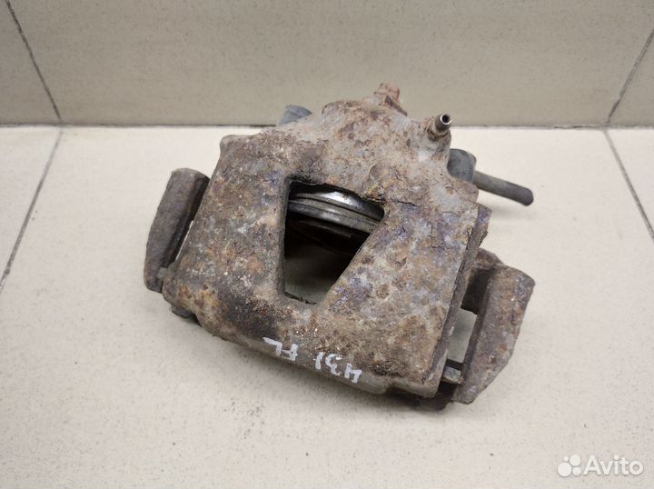 Суппорт передний левый Omega A 1986-1994