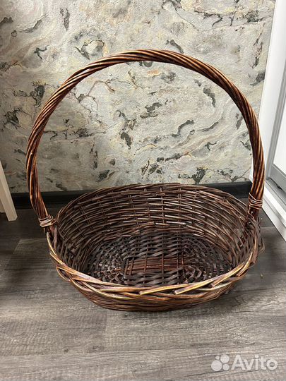 Корзина очень большая