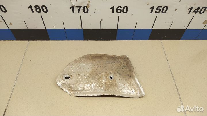 Экран тепловой Land Cruiser (150) -Prado 2009