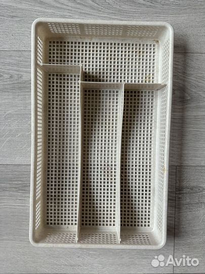 Кашпо. Лоток для ложек.Набор половников на стойке