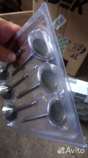 Клапана на Шевроле Опель 2.2 1.8.2.0 лт