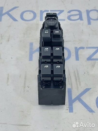 Блок управления стеклоподъемниками Kia Mohave HM