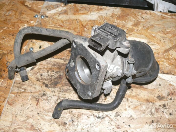 Дроссель Hyundai Getz 2004 г 1.3 л G4EA