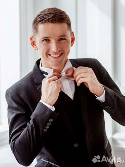 Ведущий. DJ + апаратура. Праздник под ключ