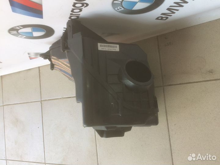 BMW E90 Корпус воздушного фильтра N43 с Японии