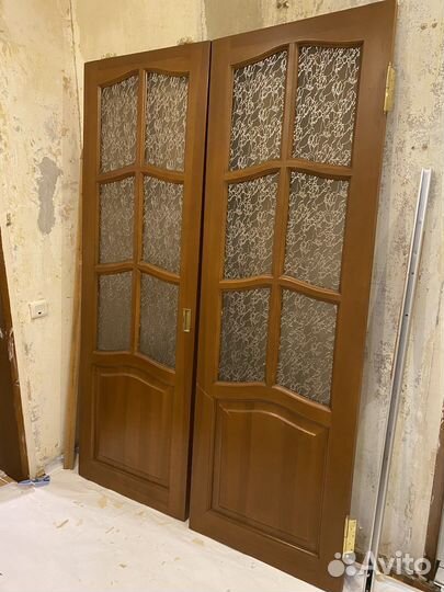 Два дверных полотна -полностью из натур.сосны