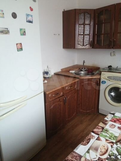 2-к. квартира, 50 м², 3/3 эт.