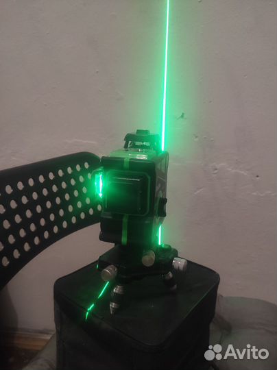 Лазерный уровень hilda
