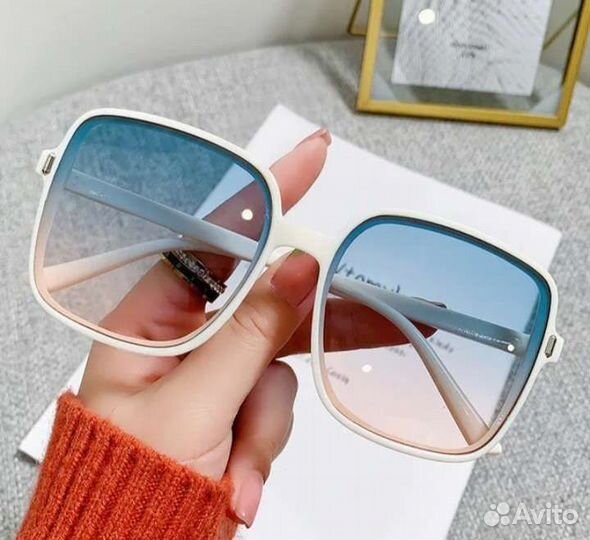 Солнцезащитные очки женские